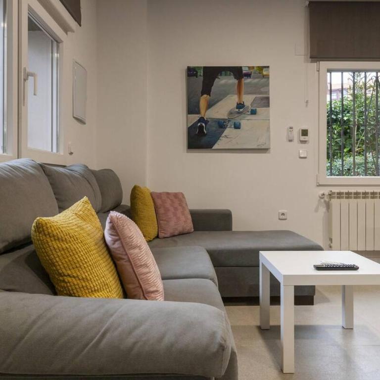 Apartamento Bronce by Clabao - One-Bedroom Apartment - 1