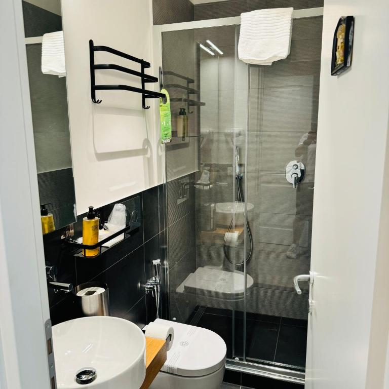 RESIDENZA 62 - Camera Doppia con Letti Singoli Spaziosa - 1