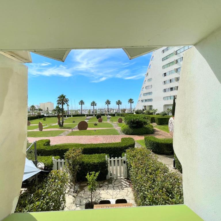 PGH N24 - Duplex sur le Port avec Parking Privé - Appartement 2 Chambres - 17
