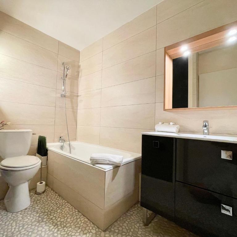 PGH N24 - Duplex sur le Port avec Parking Privé - Appartement 2 Chambres - 23