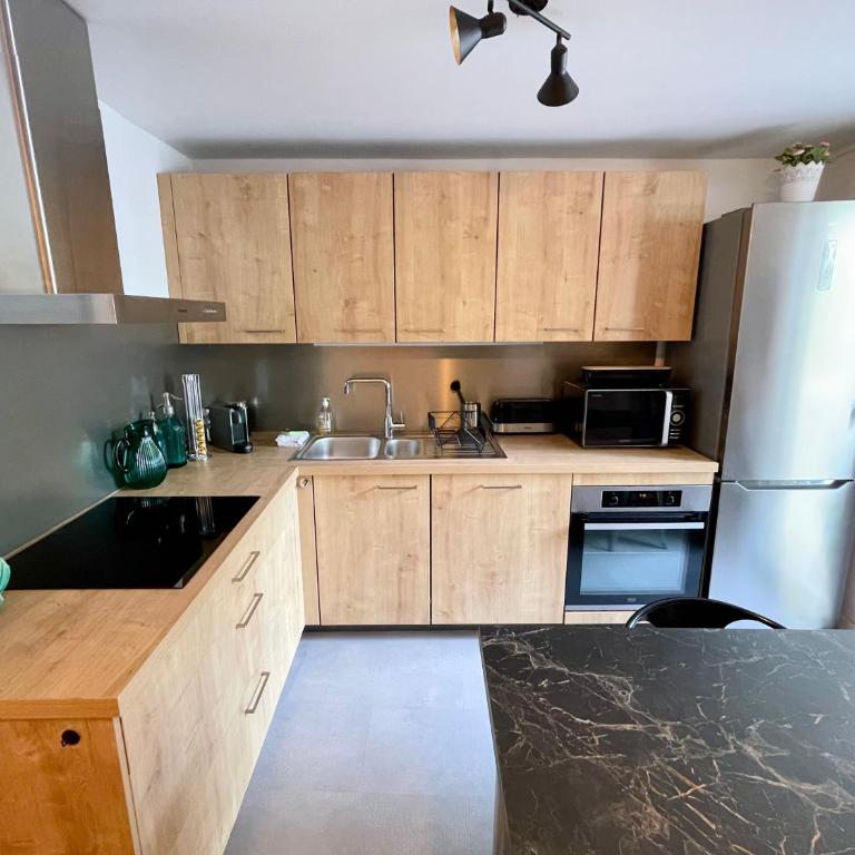 PGH N24 - Duplex sur le Port avec Parking Privé - Appartement 2 Chambres - 24