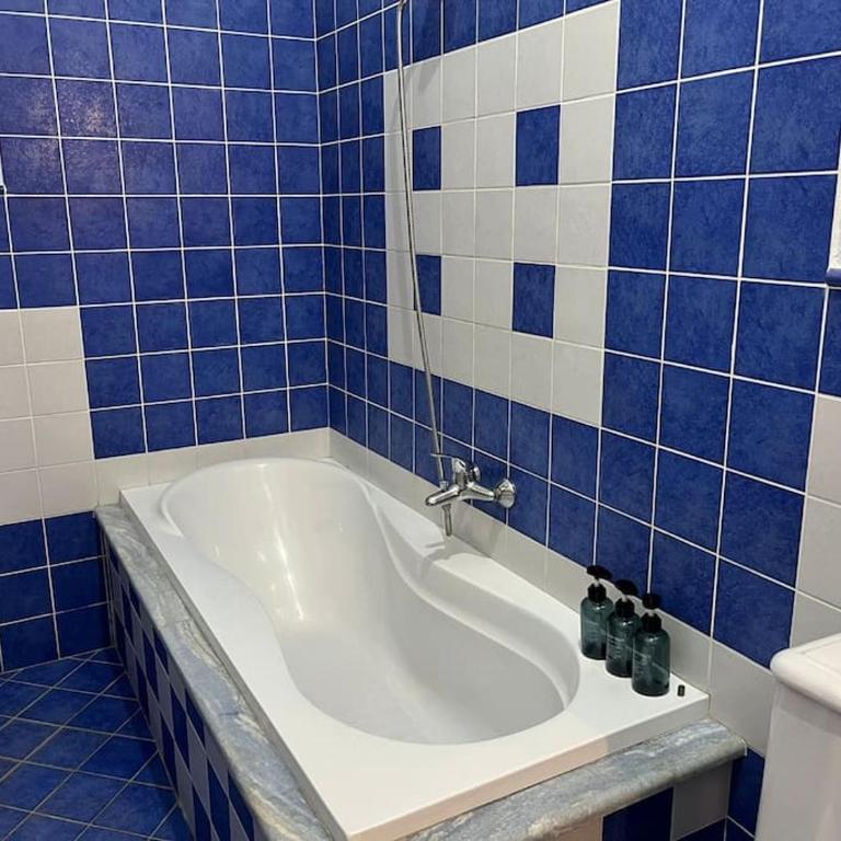 Fra il centro e il mare - Appartamento con 2 Camere da Letto - 22