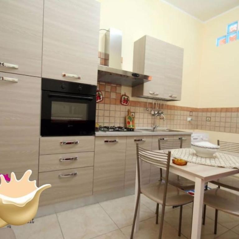 Fra il centro e il mare - Appartamento con 2 Camere da Letto - 4