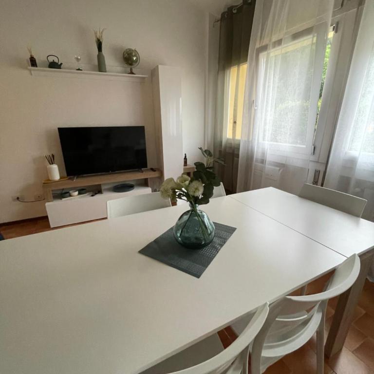 Varenna by Foot - Green House - Apartment with Lake View - 12