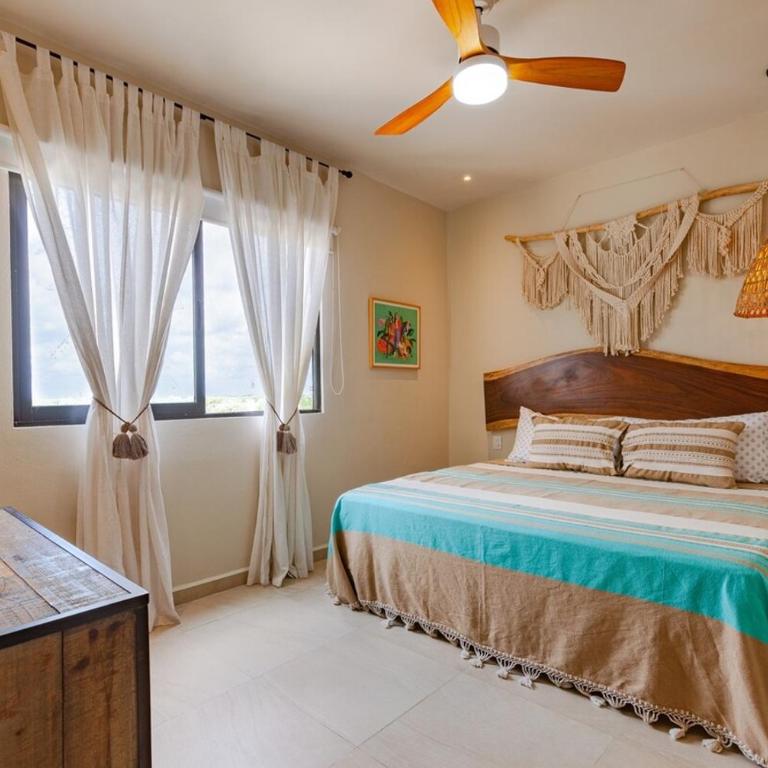 Casa LaMar 10 min Beach WIFI 300 MB2Gyms6Pools - Three-Bedroom Apartment - 7