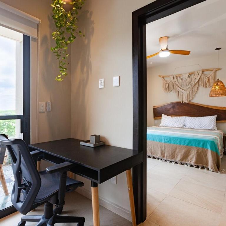 Casa LaMar 10 min Beach WIFI 300 MB2Gyms6Pools - Three-Bedroom Apartment - 10