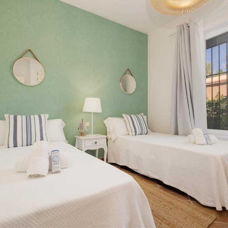 Apartment, with private terrace and in beachfront urbanization with heated pool, in Casares Costa - Apartamento de 2 dormitorios - 8