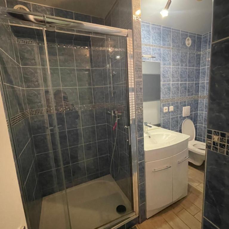 Appartement rez de jardin - Two-Bedroom Apartment - Oceanfront - 9