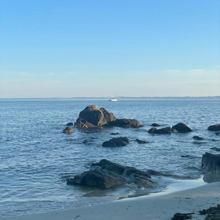 Appartement rez de jardin - Two-Bedroom Apartment - Oceanfront - 12