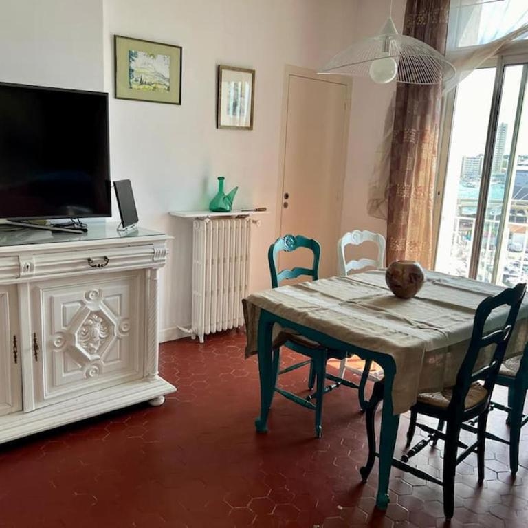 Location Port Toulon - One-Bedroom Apartment - 11