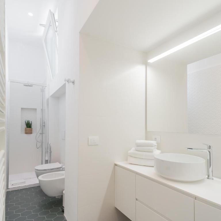 Rooftop Nest in Como city center by Rent All Como - Appartamento - 4