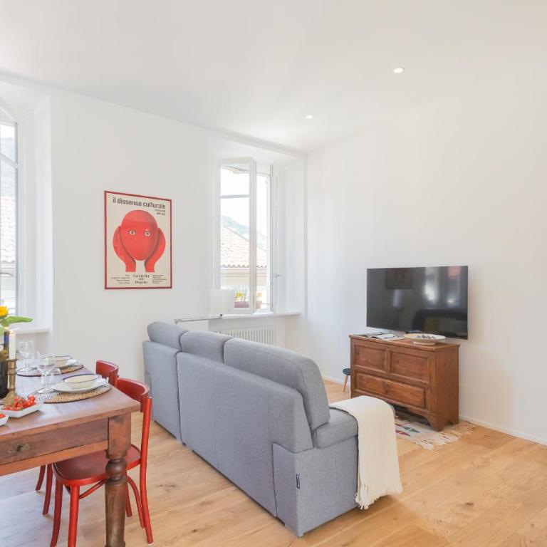 Rooftop Nest in Como city center by Rent All Como - Appartamento - 11