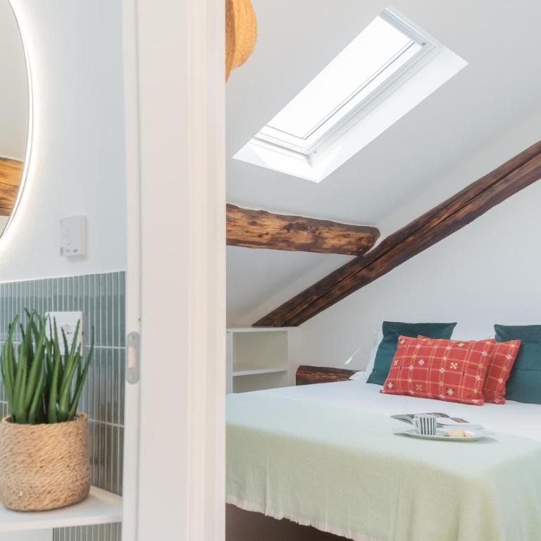 Rooftop Nest in Como city center by Rent All Como - Appartamento - 38