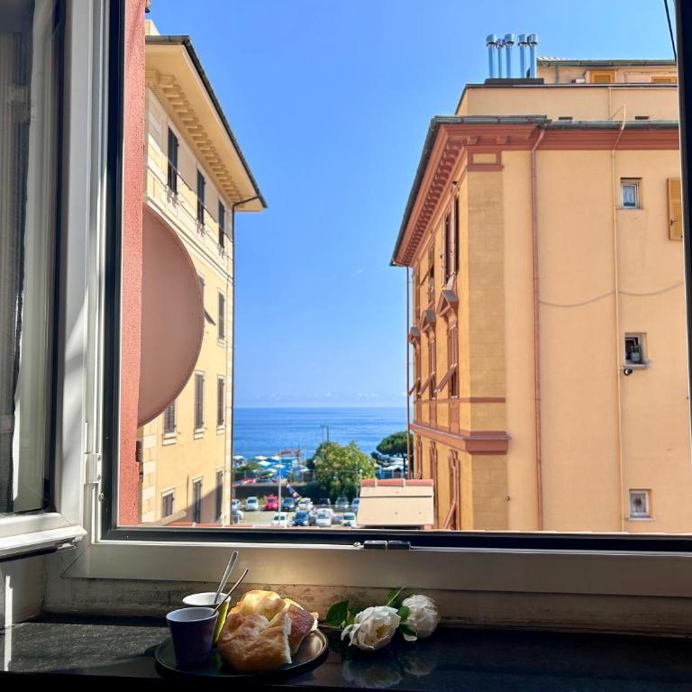 La Finestra sul Mare by Holiday World - One-Bedroom Apartment - 11