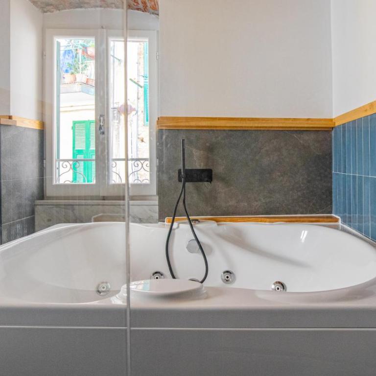 Pasini Luxury room,cozy winemakers retreat - Camera Matrimoniale Deluxe con Terrazza - 16
