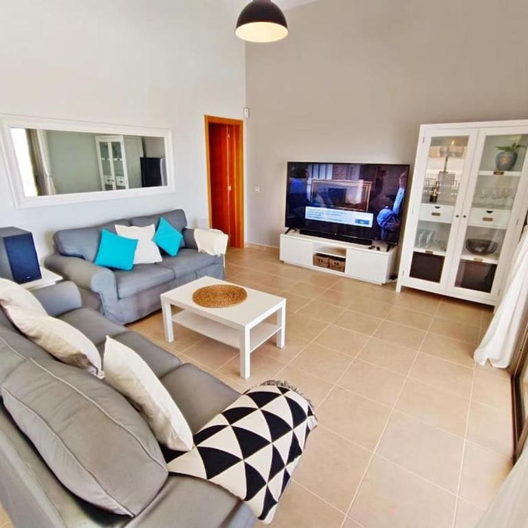 Serena Luxury House - Three-Bedroom Villa - 13
