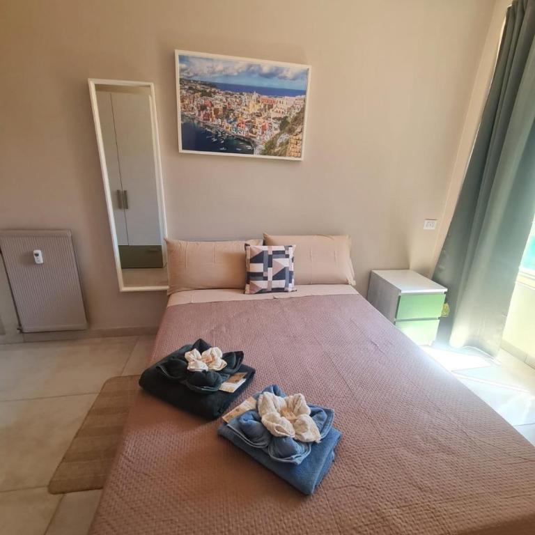 B&B LE TRE ISOLE - Camera Matrimoniale con Bagno in Comune - 1