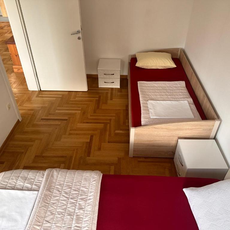 Apartment near airport II - One-Bedroom Apartment - 16