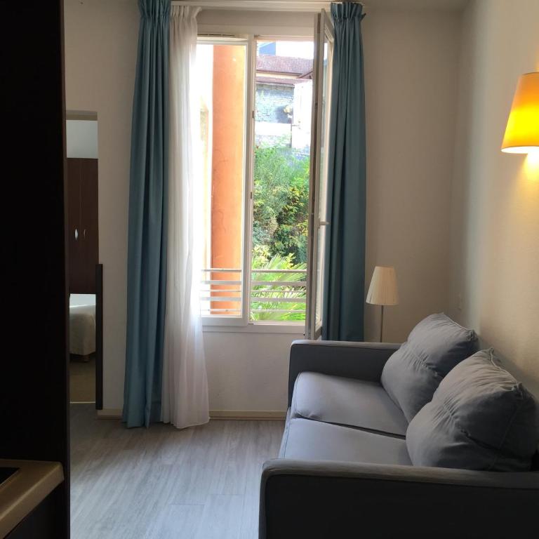 Appart'hôtel Saint Jean - Chambre Quadruple - 1