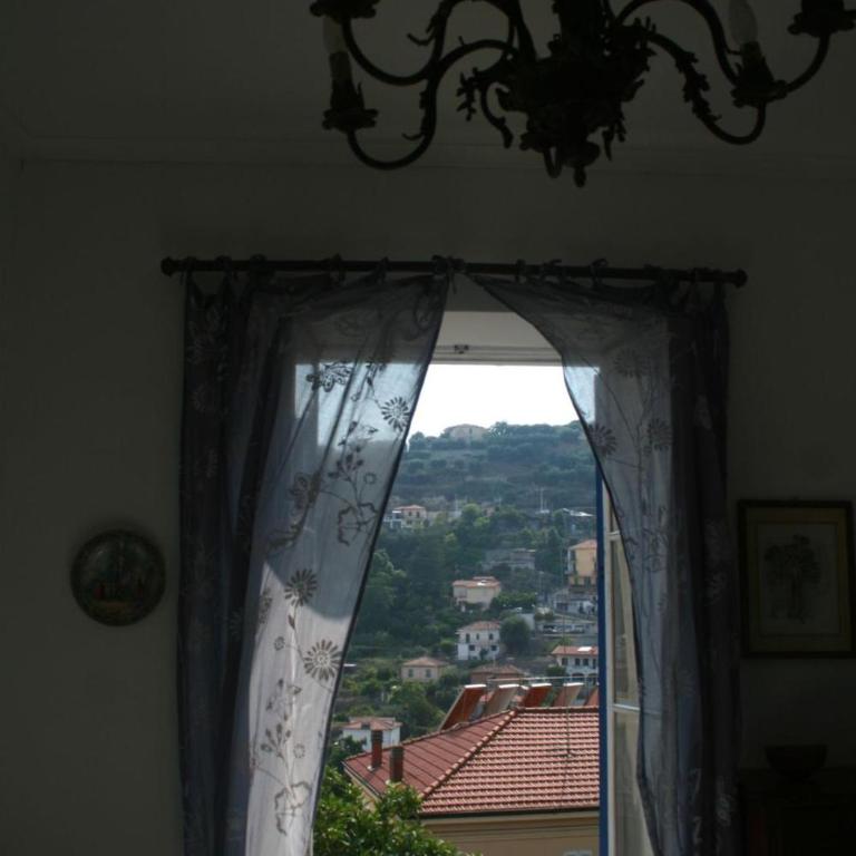 La casa di Flora - Appartamento con 2 Camere da Letto - 9
