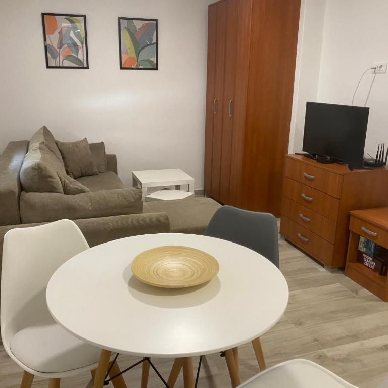 Ana one bedroom apartment, 1min from Old Town, Budva - Apartman sa 1 Spavaćom Sobom - 13