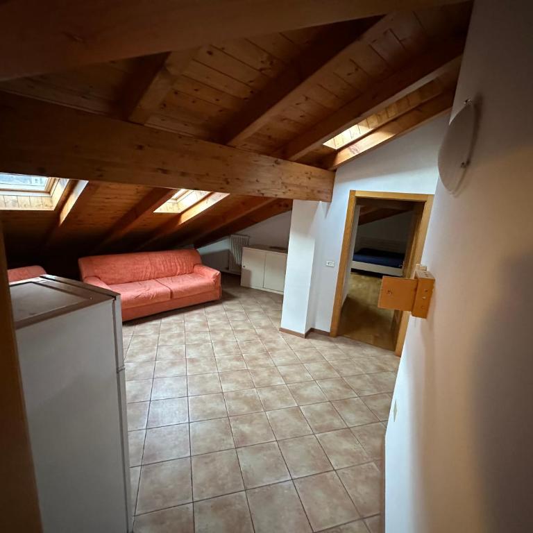 Maso Anna - Appartamento Mansardato con 2 Camere da Letto e Vista Montagna (8 Adulti) - 21