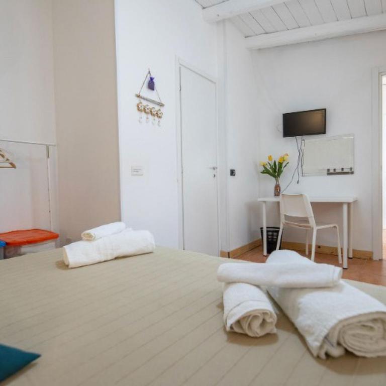 Casa della Loggia - Appartamento con 2 Camere da Letto - 15
