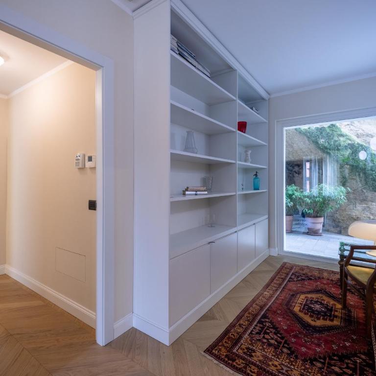 Teatro Romano Garden Apartment - Two-Bedroom Apartment - 14