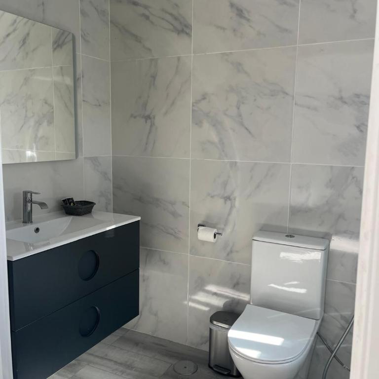 Villa Amir - Habitación Doble con baño privado - 4