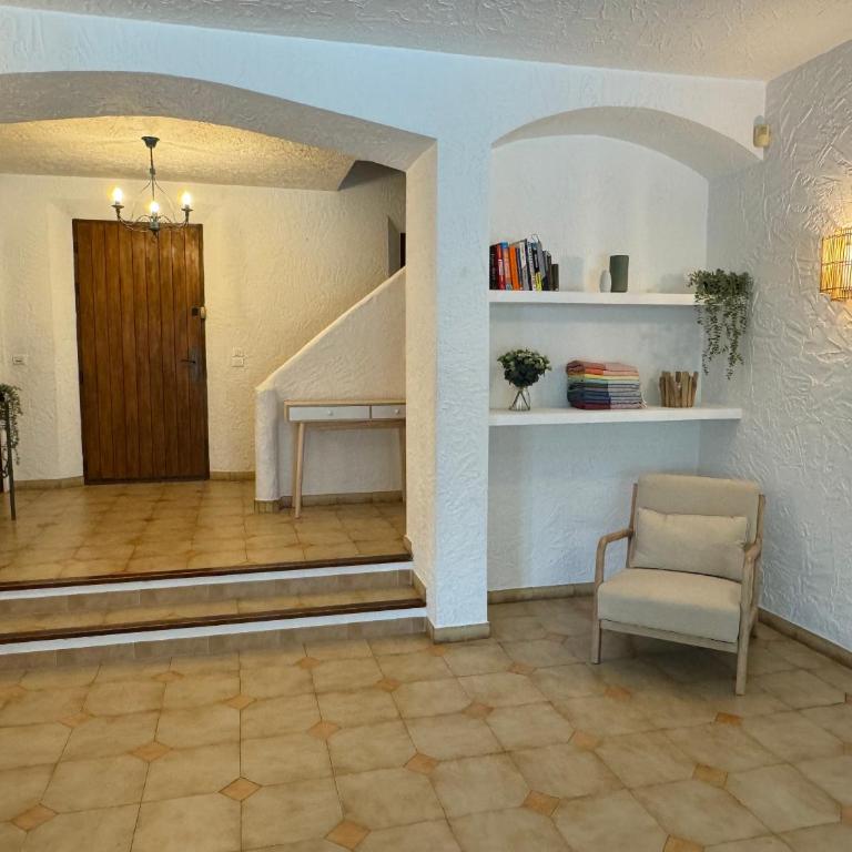 L'Oliveda - complètement climatisée, piscine, calme, proche commerce et lac, ski à 45min - Villa avec Piscine Privée - 15