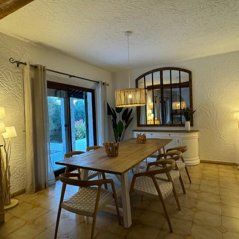 L'Oliveda - complètement climatisée, piscine, calme, proche commerce et lac, ski à 45min - Villa avec Piscine Privée - 21