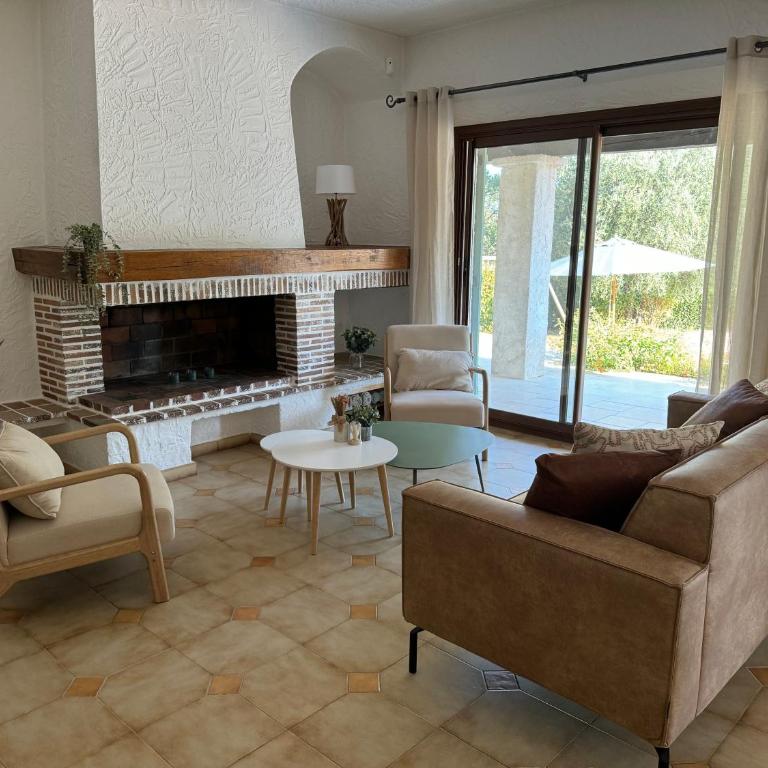 L'Oliveda - complètement climatisée, piscine, calme, proche commerce et lac, ski à 45min - Villa avec Piscine Privée - 17