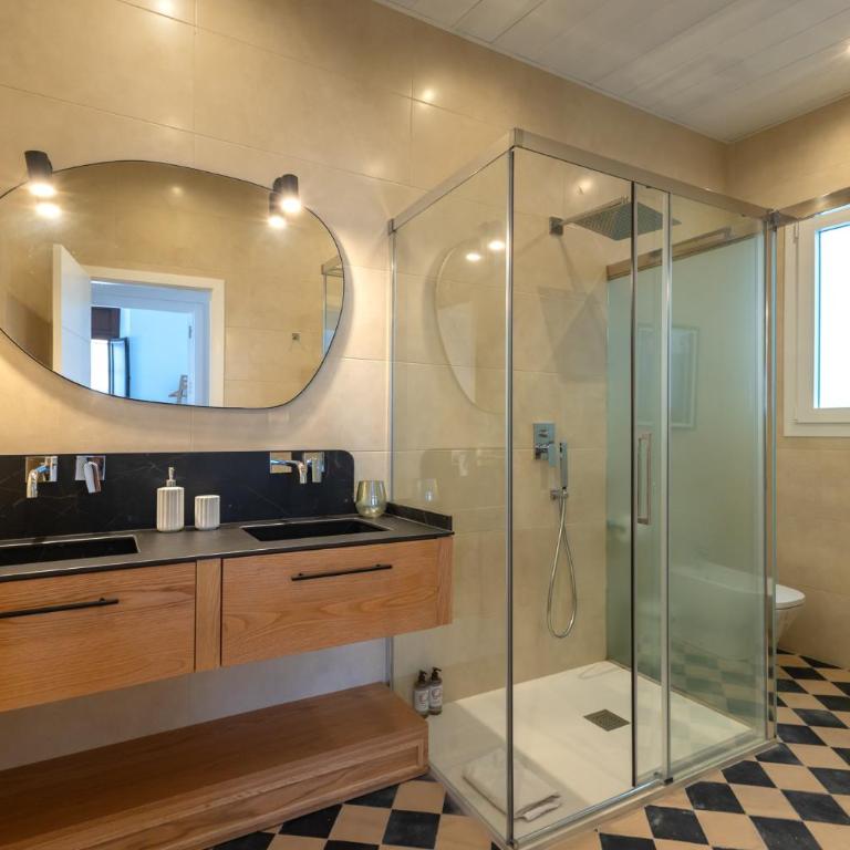 Ohliving Zurbarán - Three-Bedroom Apartment - 37