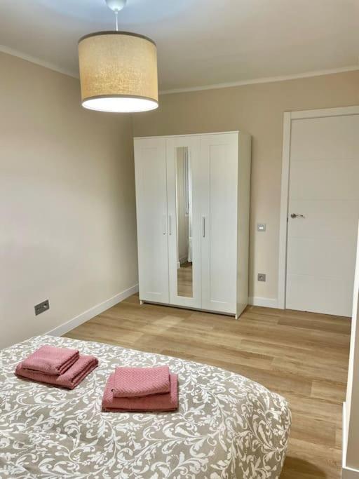 Apartamento en Oviedo con parking y wifi - Apartamento de 3 dormitorios - 6