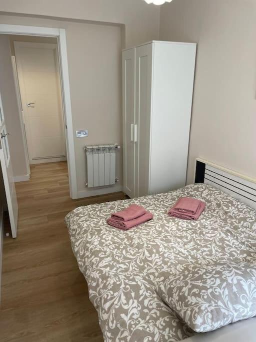 Apartamento en Oviedo con parking y wifi - Apartamento de 3 dormitorios - 19