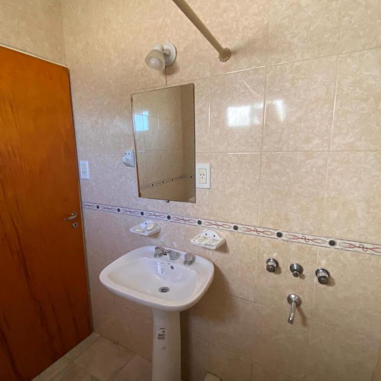 El amanecer de Colon - Habitación Doble con baño privado - 1
