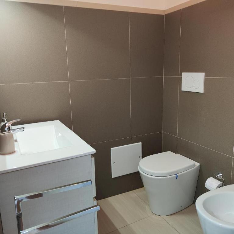Studio Flat Verona 1 - One-Bedroom Apartment - 3