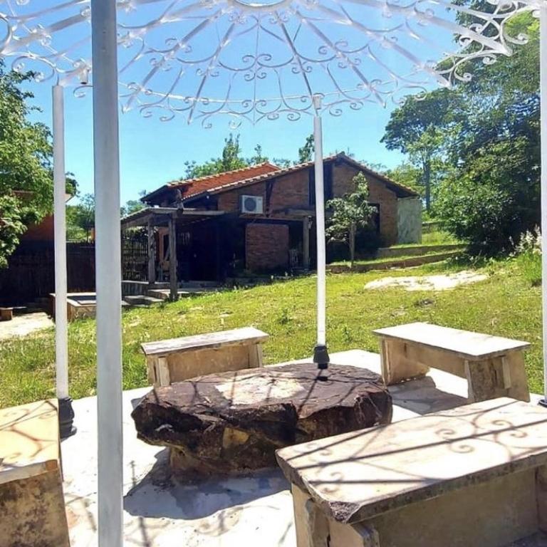 El buho - Three-Bedroom House - 11