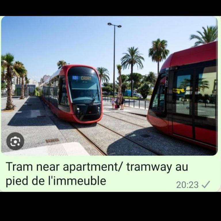 Grand Appartement, 2 ou 3 ou 4 pieces, tramway sur place, proche gare sncf St Augustin 900 metre , aéroport 1200 metre, plage ou Allianz riviera 10 min, palais nikaia 2 min , supermarché sur place, parking possible si disponible ou payant à 1000 metre - Apartamento de 2 dormitorios - 1