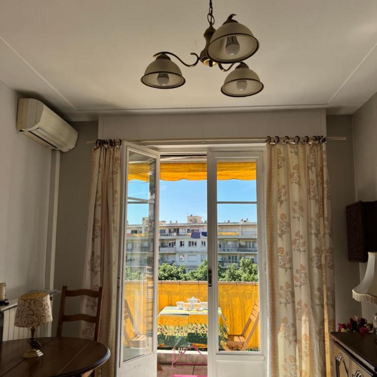 Studio style vintage à Nice - Apartamento de 1 dormitorio - 11