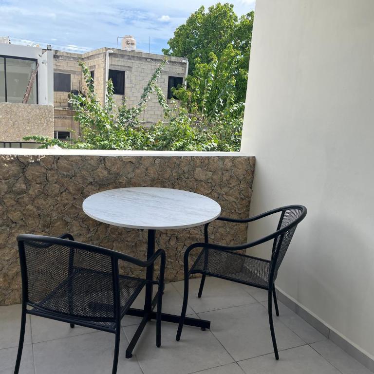 Casa Itzae Hotel Boutique - Deluxe One-Bedroom Apartment with Garden View - 7