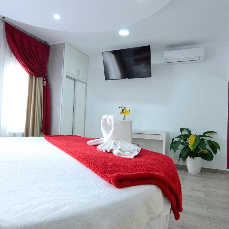 Hostal Alexis Madrid - Romantic Suite with Round Bed - 1