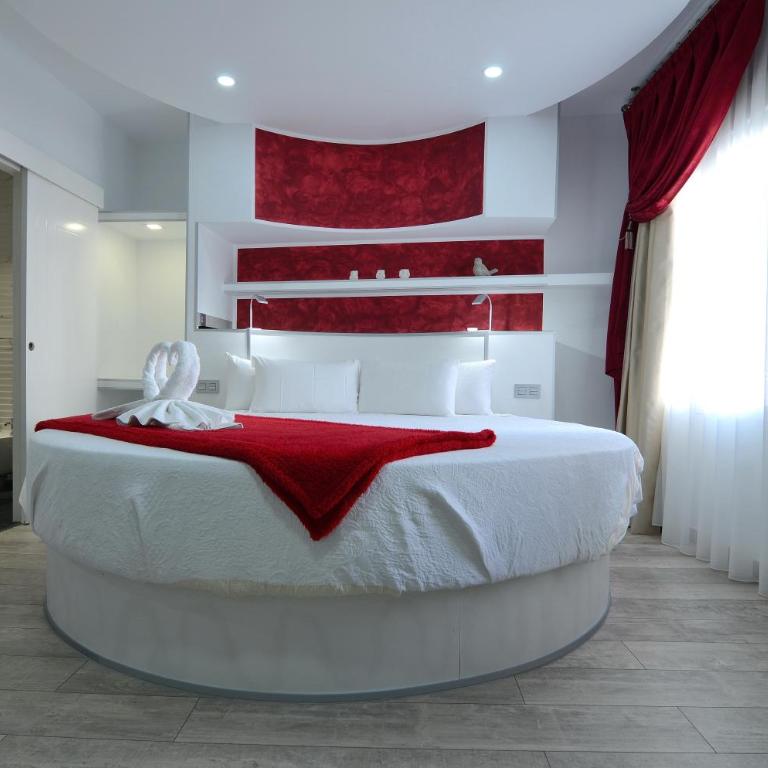Hostal Alexis Madrid - Romantic Suite with Round Bed - 4