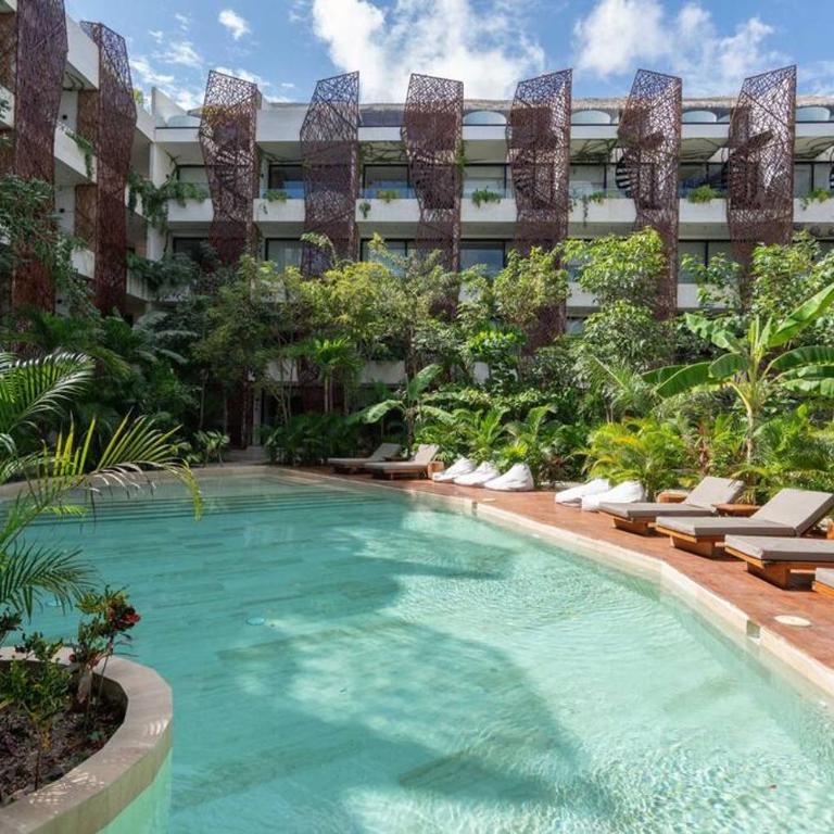 Cozy Apartament with a king size bed - Apartment with Pool View - 19