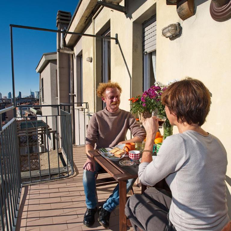 Milan Skyline Apartment in città studi a 1 minuto dal metrò con terrazzo wi-fi e netflix - One-Bedroom Apartment - Attic - 14