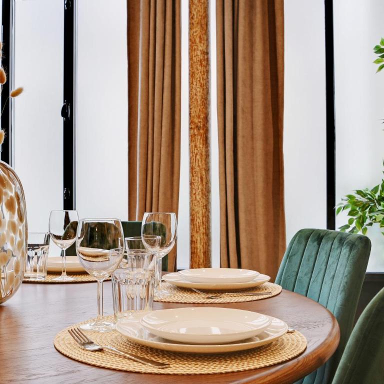 Elegant Appartement neuf 2 BDR 6P - Republique - Two-Bedroom Apartment - 6