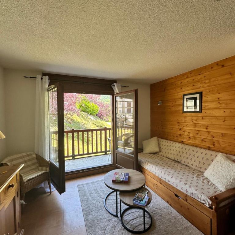 Chalet des evettes - Appartement 2 Chambres - 6