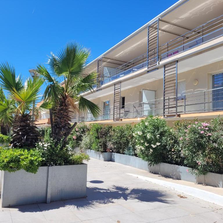Canet-en-Roussillon: T3 moderne, RDC, 4 pers, piscine, garage, proche mer - FR-1-794-156 - Appartement - 18