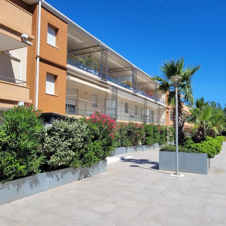 Canet-en-Roussillon: T3 moderne, RDC, 4 pers, piscine, garage, proche mer - FR-1-794-156 - Appartement - 19