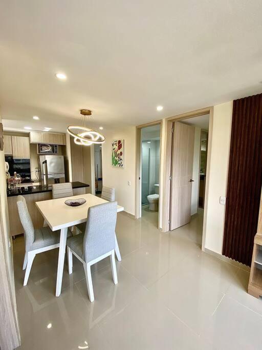 Apartamento amoblado en el norte - Apartamento de 2 dormitorios - 32
